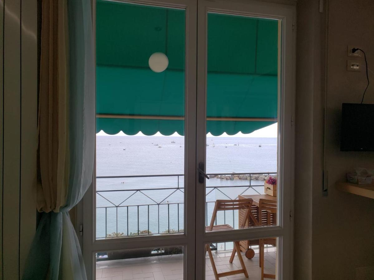 Appartamento LungoMareNostro Monterosso al Mare Esterno foto